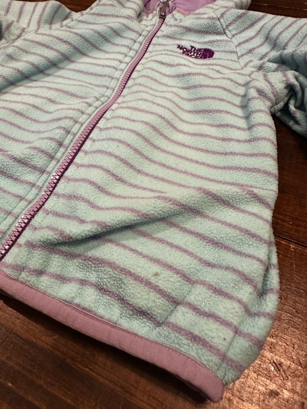 Reversible North Face Jacket - Picture 2 of 11